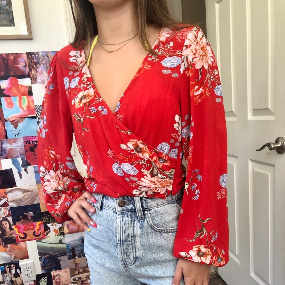 American Eagle Red Floral Long Sleeve Surplice Wrap Top
